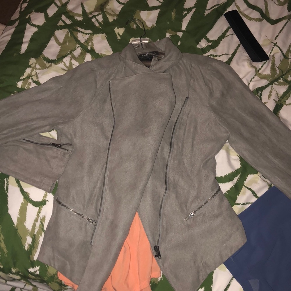 Suede Blazer (grey)
